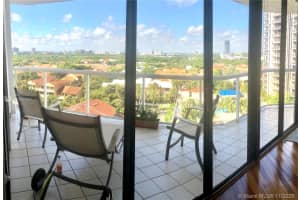 3610 Yacht Club Dr, Miami, FL 33180, Sold 01/07/21