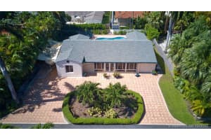 7730 Beach View Dr, North Bay Village, FL 33141, Sold 02/26/21