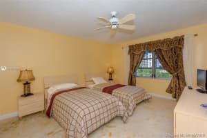 400 Diplomat Pkwy, Hallandale Beach, FL 33009, Sold 06/15/21
