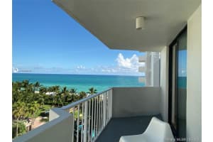 4301 Collins Ave, Miami, FL 33140, Sold 12/29/20