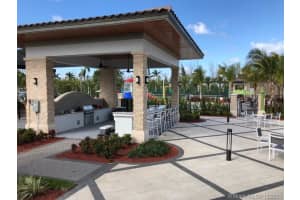 8055 NW 104th Ave, Doral, FL 33178, Sold 01/29/21