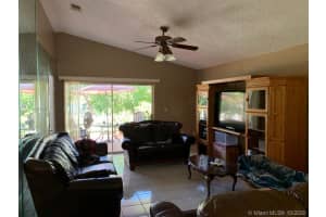 7470 SW 149th Ct, Miami, FL 33193, Sold 01/05/21