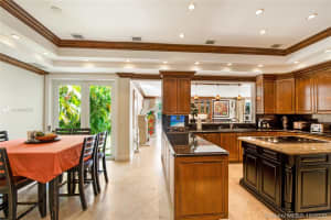 351 Los Pinos Pl, Coral Gables, FL 33143, Sold 06/15/21