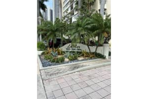 1880 S Ocean Dr, Hallandale Beach, FL 33009, Sold 12/29/20