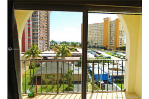 400 N Riverside Dr # 110, Pompano Beach, FL 33062, Sold 12/21/20
