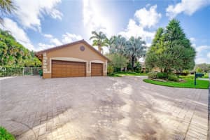 2372 SW 132nd Way, Davie, FL 33325, Sold 12/22/20