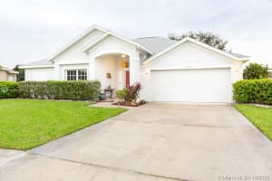 1504 Fieldhouse Ct, Lehigh Acres, FL 33971, Sold 04/23/21
