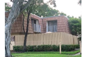 860 Blue Ridge Cir, West Palm Beach, FL 33409, Sold 02/23/21