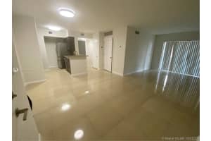 15231 SW 80th St, Miami, FL 33193, Sold 12/07/20