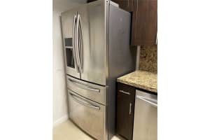 15231 SW 80th St, Miami, FL 33193, Sold 12/07/20