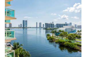 3330 NE 190th St, Aventura, FL 33180, Sold 12/18/20