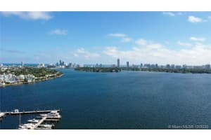 7545 E Treasure Dr #4k, North Bay Village, FL 33141, Sold 12/01/20