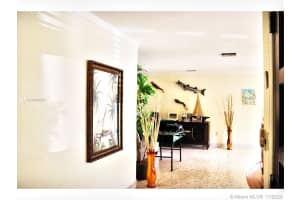1635 Daytonia Rd, Miami Beach, FL 33141, Sold 01/08/21