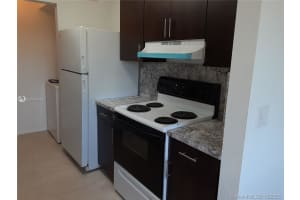 4096 N Pine Island Rd, Sunrise, FL 33351, Sold 12/03/20