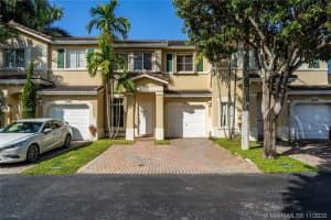 5710 NW 113th Pl, Doral, FL 33178, Sold 04/09/21