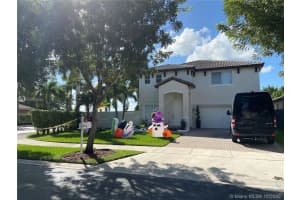 6884 SW 166th Ct, Miami, FL 33193, Sold 12/08/20