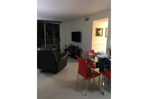8201 NW 8th St, Miami, FL 33126, Sold 12/23/20