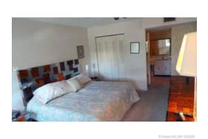 16558 NE 26th Ave #5a, North Miami Beach, FL 33160, Sold 01/04/21