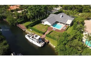 7425 Los Pinos Blvd, Coral Gables, FL 33143, Sold 04/16/21