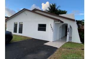 11431 SW 32nd Ln, Miami, FL 33165, Sold 01/13/21