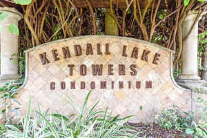 15241 SW 80th St, Miami, FL 33193, Sold 01/29/21