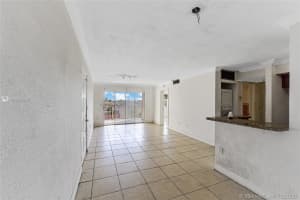 15241 SW 80th St, Miami, FL 33193, Sold 01/29/21