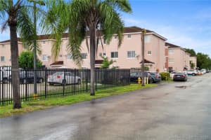 12015 SW 14th St, Miami, FL 33184, Sold 04/16/21