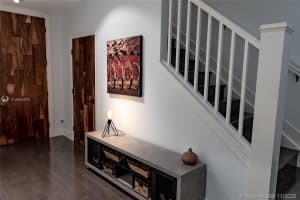 2273 NE 9th Ave, Wilton Manors, FL 33305, Sold 12/30/20