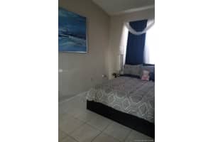 18852 NW 67th Pl, Hialeah, FL 33015, Sold 02/17/21