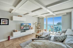 1155 Brickell Bay Dr, Miami, FL 33131, Sold 07/06/21