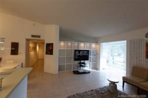 4680 NW 102nd Ave, Doral, FL 33178, Sold 01/05/21