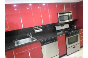 3140 S Ocean Dr, Hallandale Beach, FL 33009, Sold 03/26/21