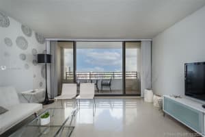 3505 S Ocean Dr, Hollywood, FL 33019, Sold 04/30/21