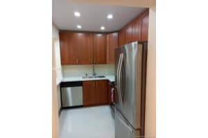 101 E McNab Rd, Pompano Beach, FL 33060, Sold 12/09/20