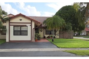 15164 SW 95th St, Miami, FL 33196, Sold 12/15/20