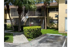 15629 SW 73rd Cir Terrace, Miami, FL 33193, Sold 03/10/21