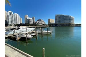 801 Brickell Bay Dr, Miami, FL 33131, Sold 04/16/21