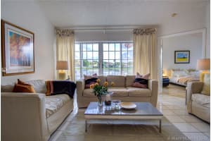 10415 NW 46th St, Doral, FL 33178, Sold 12/14/20