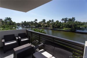 9800 W Bay Harbor Dr, Bay Harbor Islands, FL 33154, Sold 12/23/20