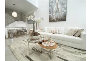 10241 NW 71st Terrace, Doral, FL 33178, Sold 06/01/21