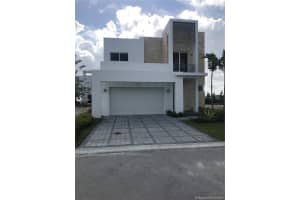 6731 NW 103rd Pl, Doral, FL 33178, Sold 05/17/21
