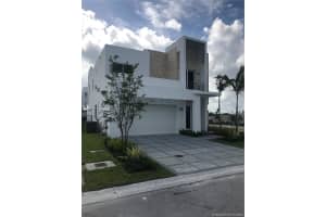 6731 NW 103rd Pl, Doral, FL 33178, Sold 05/17/21