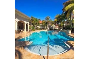 11730 SW 2nd St, Pembroke Pines, FL 33025, Sold 05/28/21