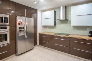 6432 NW 188th Ln, Hialeah, FL 33015, Sold 11/30/20