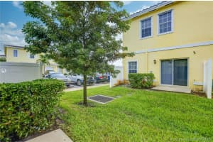 4028 NW 11th St, Lauderhill, FL 33313, Sold 04/16/21