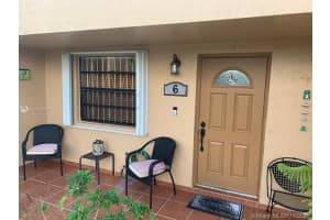 3869 SW 99th Ave, Miami, FL 33165, Sold 03/11/21