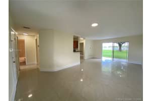 3417 NW 44th St, Lauderdale Lakes, FL 33309, Sold 12/18/20