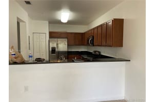 8900 NW 97th Ave, Doral, FL 33178, Sold 01/04/21