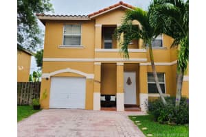 13559 NW 9th Ct, Pembroke Pines, FL 33028, Sold 12/22/20