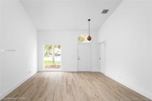 3947 Jasmine Ln, Coral Springs, FL 33065, Sold 01/15/21